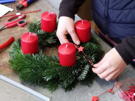 Adventskränze von Floristenhand